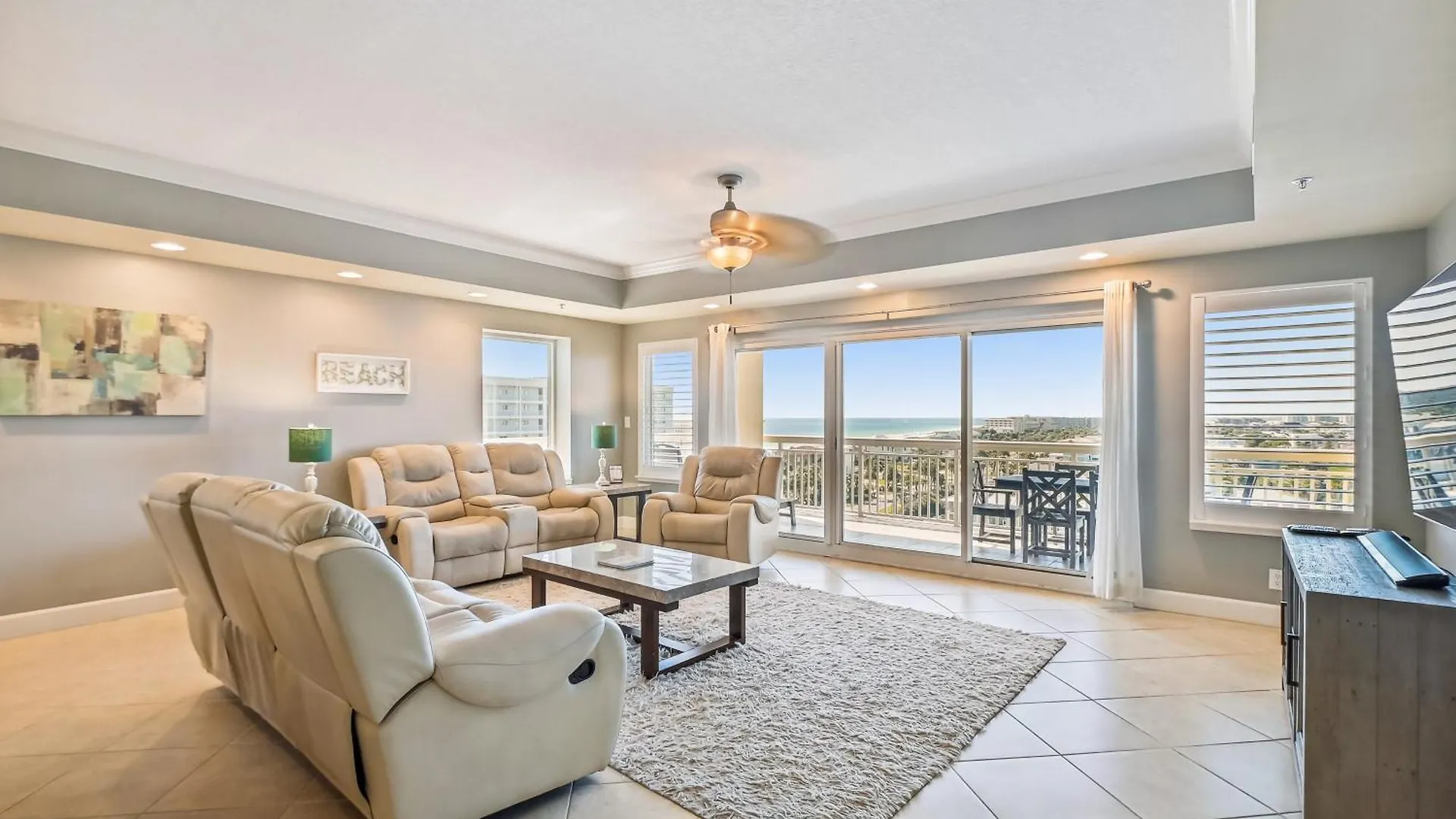 Harbor Landing 601B- By Holiday Isle Properties Destin
