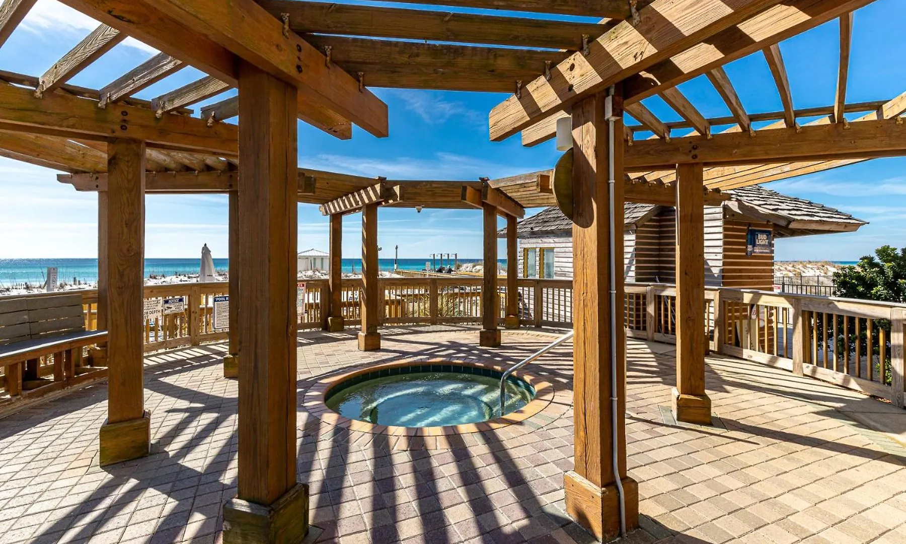 Apartment Harbor Landing 601B- By Holiday Isle Properties Destin
